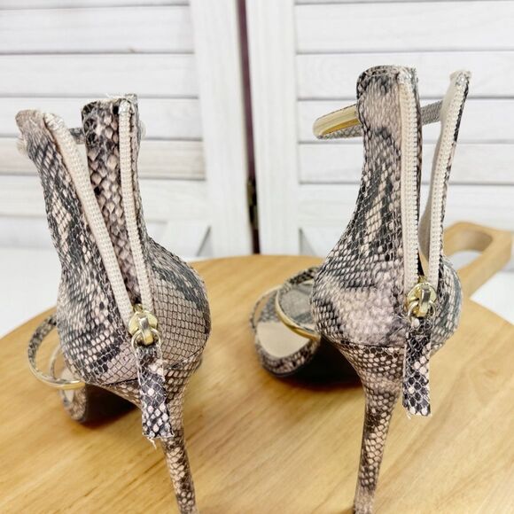 Bebe Berdine Y2K Snakeskin Gold‎ Band Strappy Sandals Heels Tan Brown 8 - Picture 7 of 11